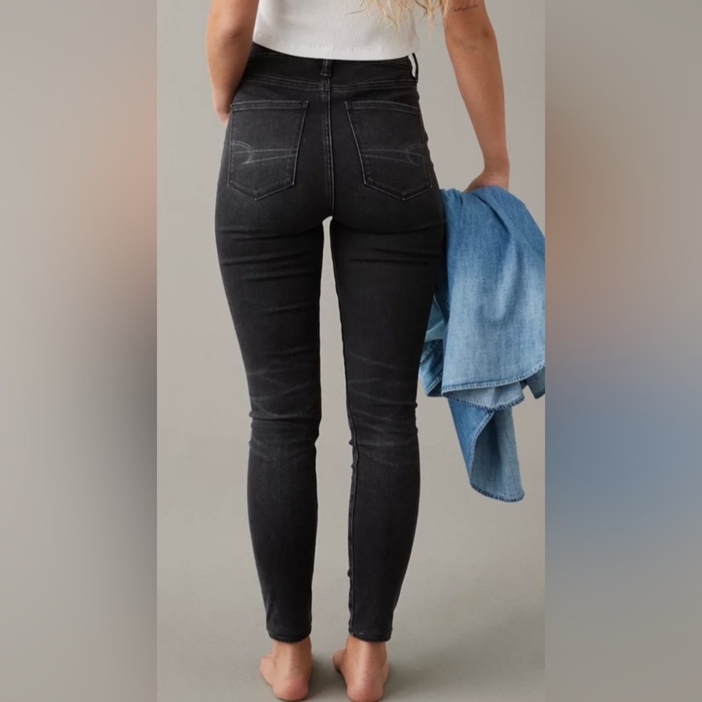 ❌SOLD❌ American Eagle Washed Black AE BFF Jegging Jeans M/Short
